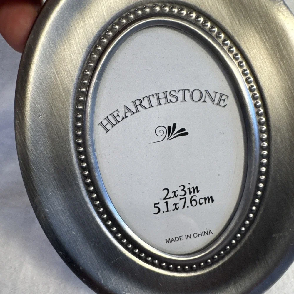 Hearthstone Silver Pewter Oval Photo Picture Frame Cottagecore Fits 2x3
